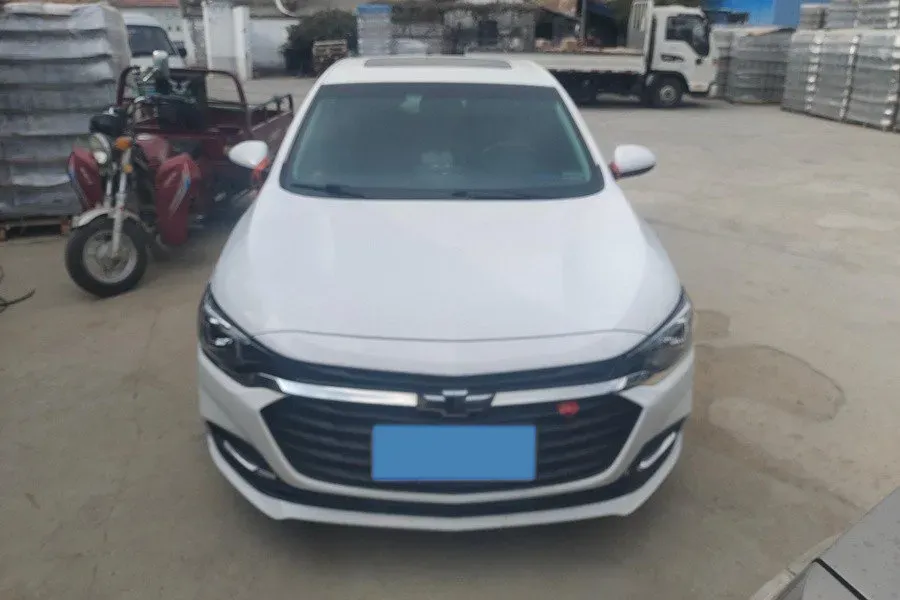 2022 Chevrolet Monza 1.5L 113HP L4 6AT,autocango,china used car exporter,china ev exporter,chinese used car exporter,chinese used ev exporter