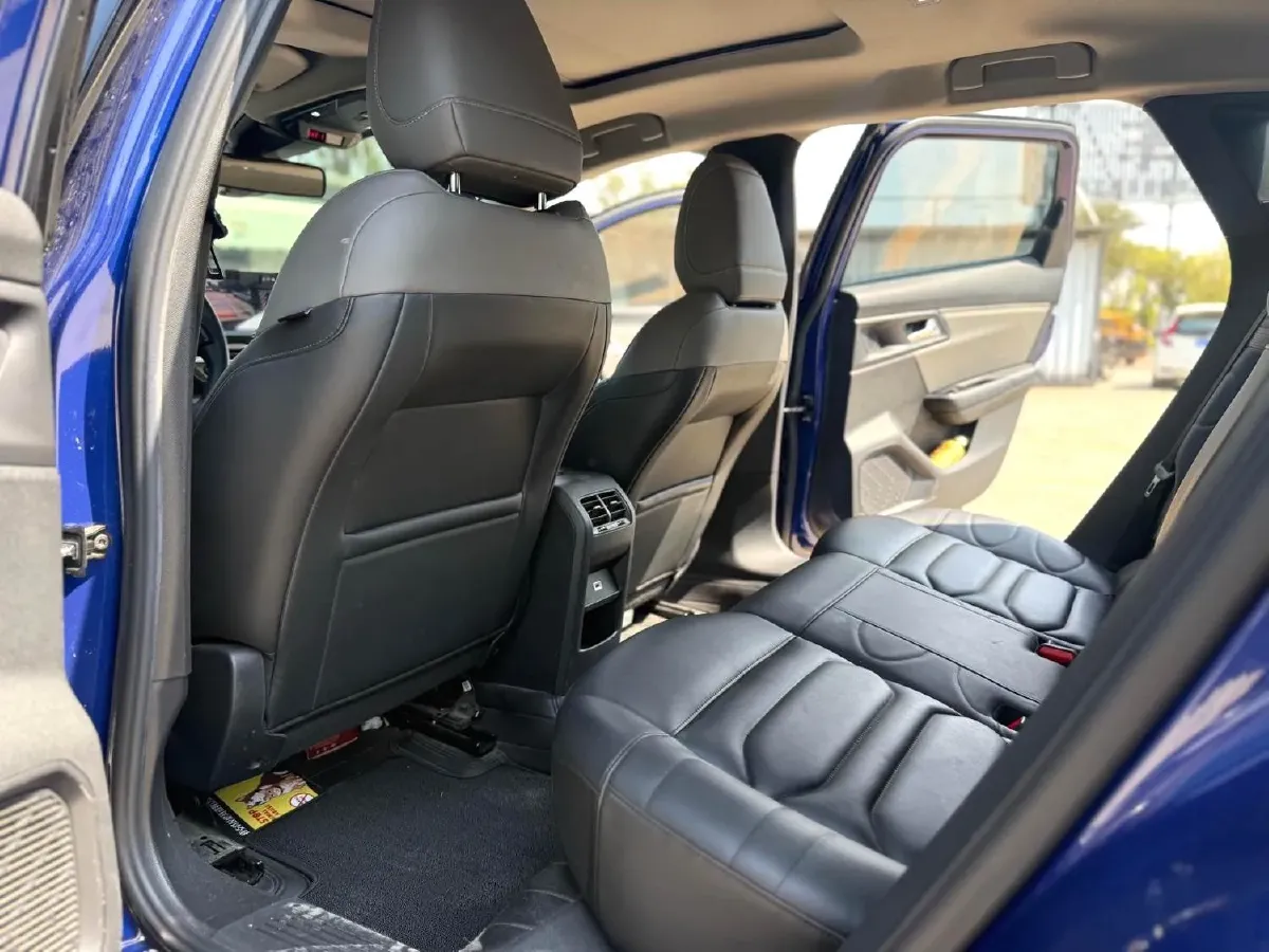 2021 Citroen C5 X 1.6T 175HP L4 8AT,autocango,china used car exporter,china ev exporter,chinese used car exporter,chinese used ev exporter