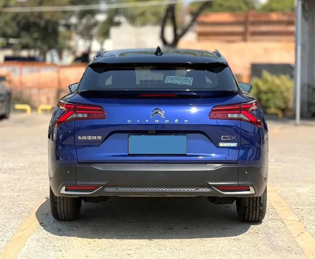 2021 Citroen C5 X 1.6T 175HP L4 8AT,autocango,china used car exporter,china ev exporter,chinese used car exporter,chinese used ev exporter