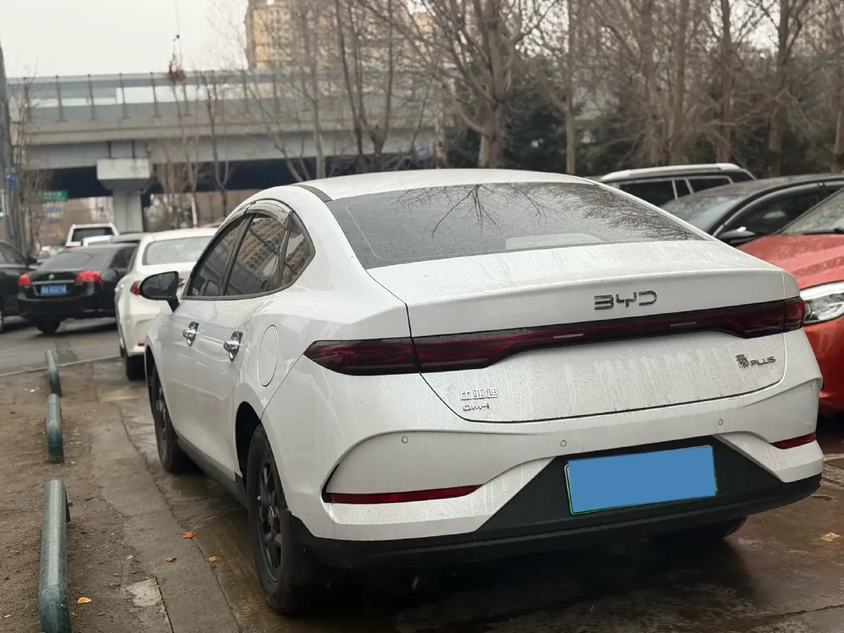 2025 BYD Seal05 DM-i 1.5L 101HP L4 E-CVT PHEV 7.68KWH,autocango,china used car exporter,china ev exporter,chinese used car exporter,chinese used ev exporter