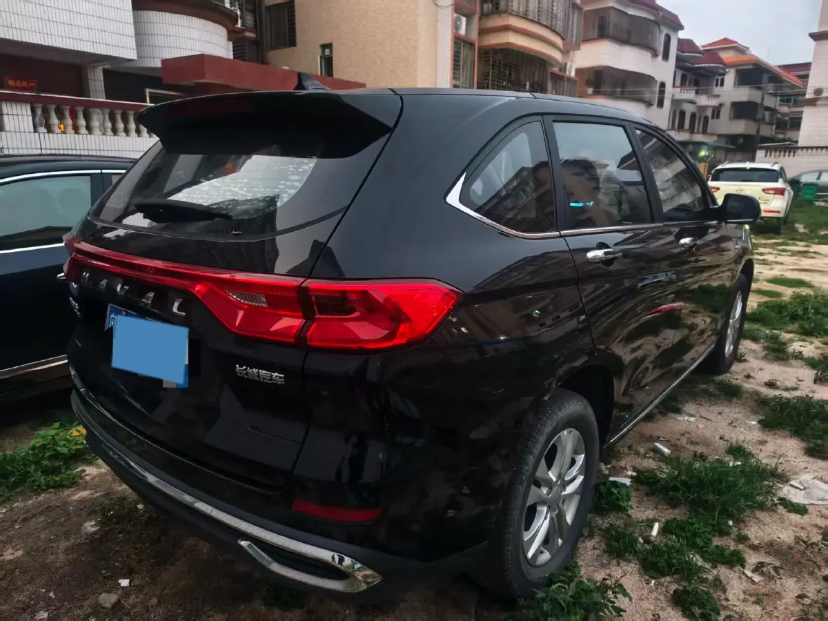 2022 ChangAn Oshan X7 Plus 1.5T 170HP L4 6MT,autocango,china used car exporter,china ev exporter,chinese used car exporter,chinese used ev exporter