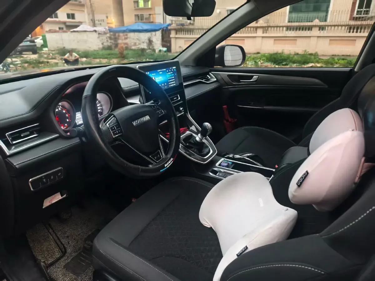 2022 ChangAn Oshan X7 Plus 1.5T 170HP L4 6MT,autocango,china used car exporter,china ev exporter,chinese used car exporter,chinese used ev exporter