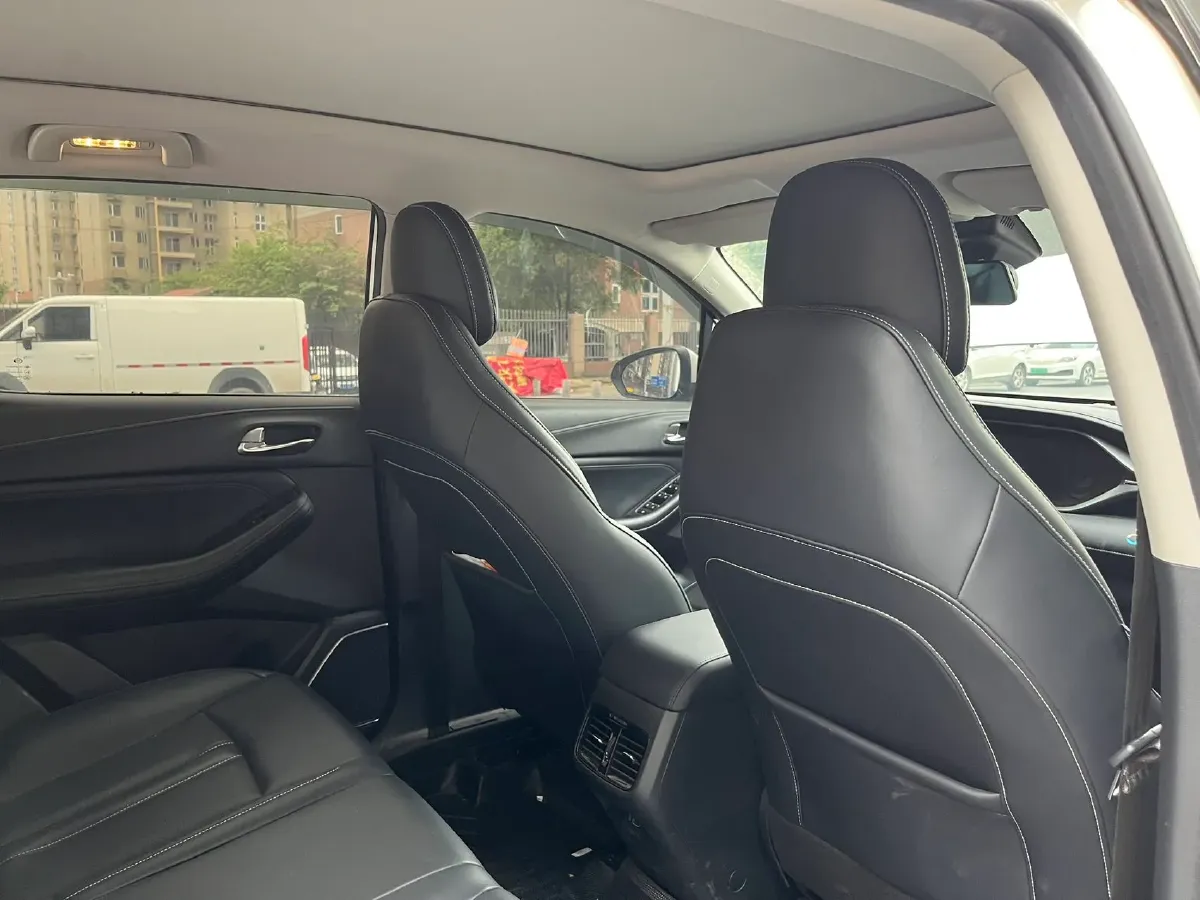 2022 GAC Trumpchi GS4 1.5T 169HP L4 6AT,autocango,china used car exporter,china ev exporter,chinese used car exporter,chinese used ev exporter