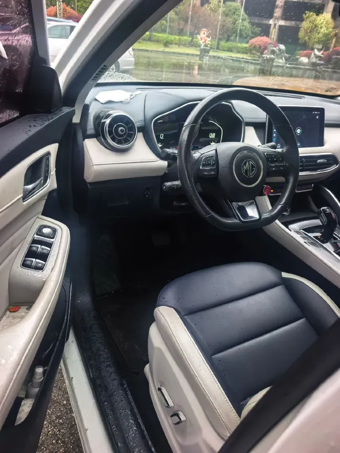 2021 MG Pilot 1.5T 173HP L4 7DCT,autocango,china used car exporter,china ev exporter,chinese used car exporter,chinese used ev exporter