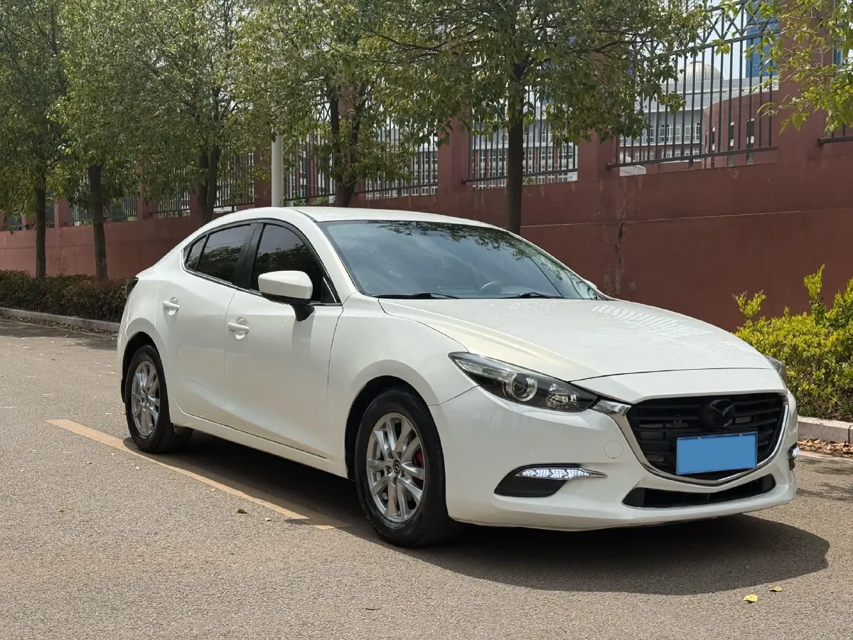 2017 Mazda 3 Axela 1.5L 117HP L4 6AT,autocango,china used car exporter,china ev exporter,chinese used car exporter,chinese used ev exporter