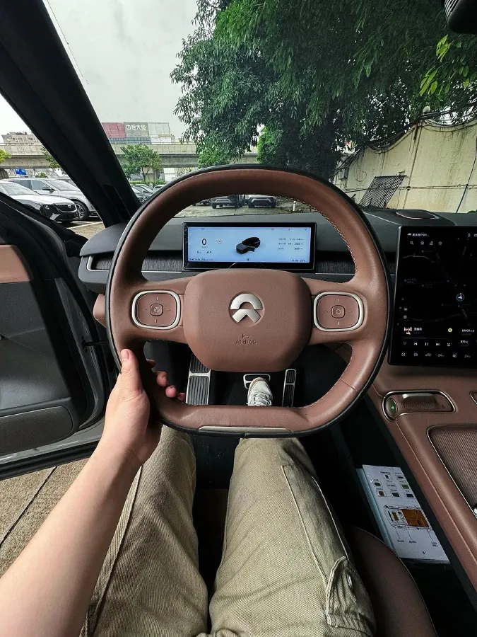 2023 NIO ES8 BEV 75KWH,autocango,china used car exporter,china ev exporter,chinese used car exporter,chinese used ev exporter