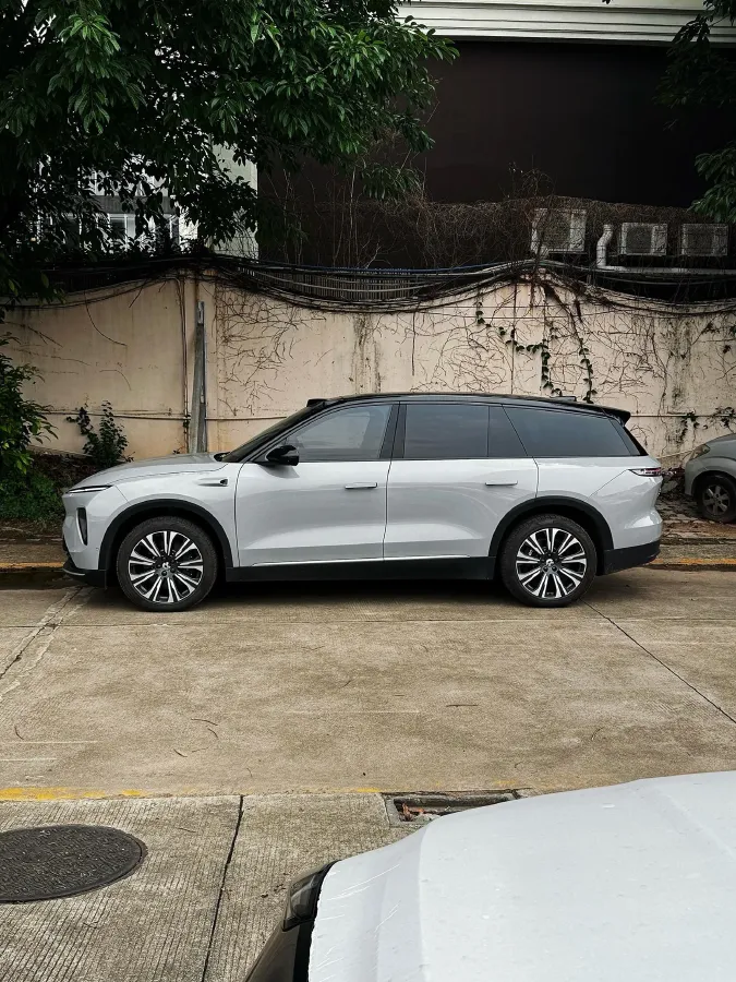 2023 NIO ES8 BEV 75KWH,autocango,china used car exporter,china ev exporter,chinese used car exporter,chinese used ev exporter