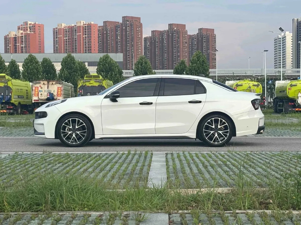 2022 LYNK&CO 03 2.0T 190HP L4 7DCT,autocango,china used car exporter,china ev exporter,chinese used car exporter,chinese used ev exporter