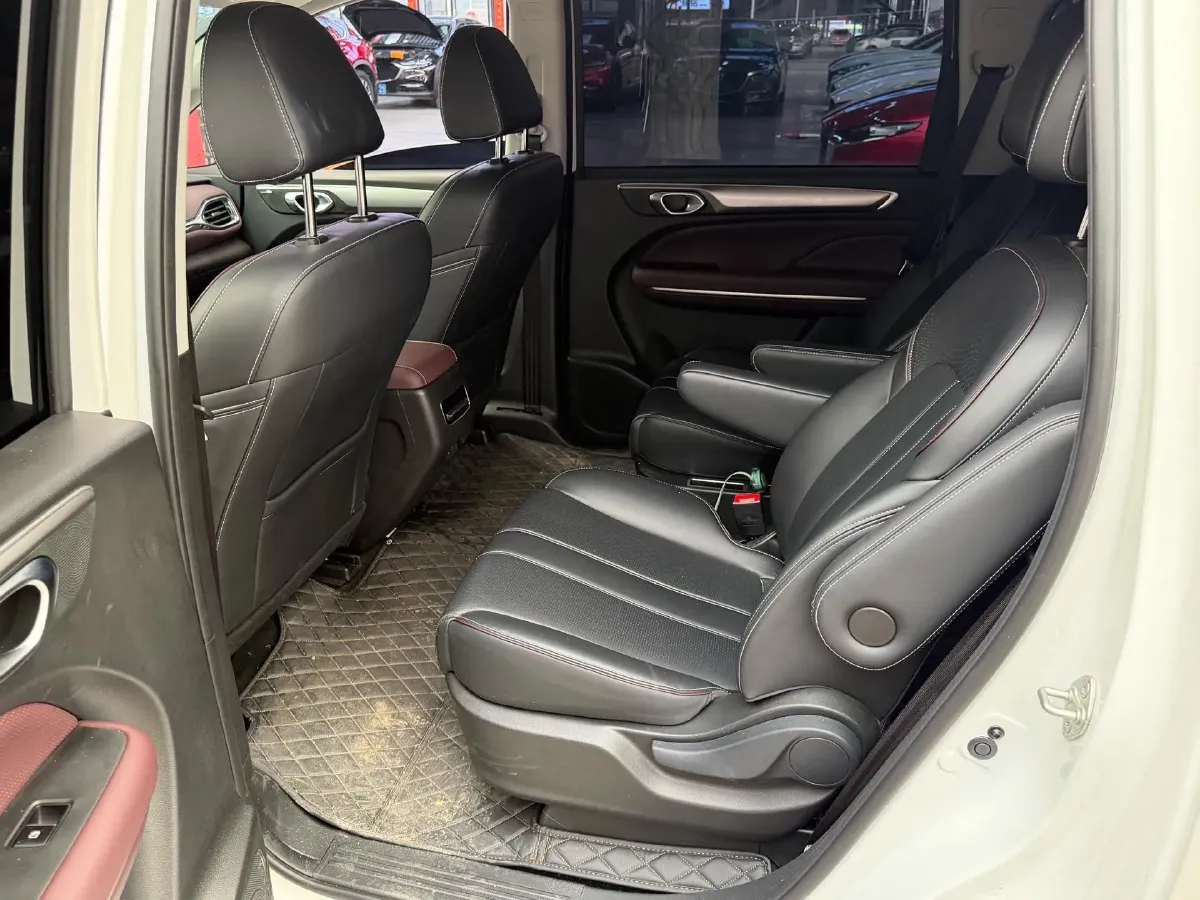 2023 GAC Trumpchi M6 1.5T 177HP L4 7DCT,autocango,china used car exporter,china ev exporter,chinese used car exporter,chinese used ev exporter