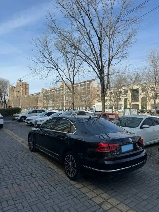 2016 Volkswagen Passat 1.8T 180HP L4 7DCT,autocango,china used car exporter,china ev exporter,chinese used car exporter,chinese used ev exporter