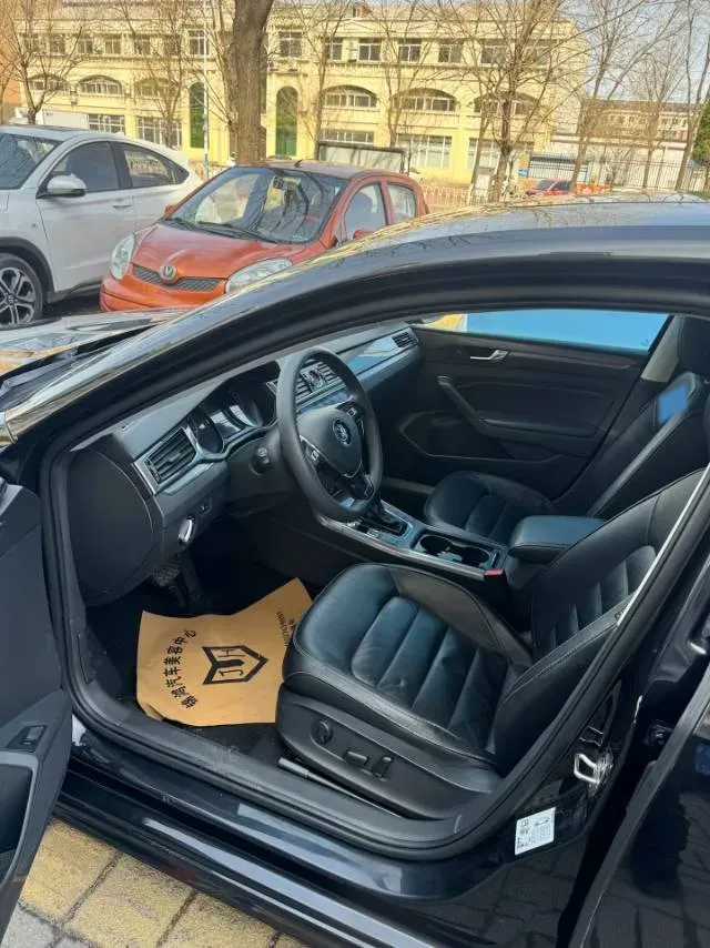 2016 Volkswagen Passat 1.8T 180HP L4 7DCT,autocango,china used car exporter,china ev exporter,chinese used car exporter,chinese used ev exporter