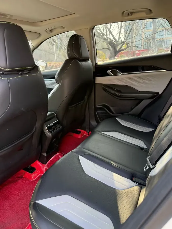 2022 Geely Coolray 1.5T 181HP L4 7DCT,autocango,china used car exporter,china ev exporter,chinese used car exporter,chinese used ev exporter