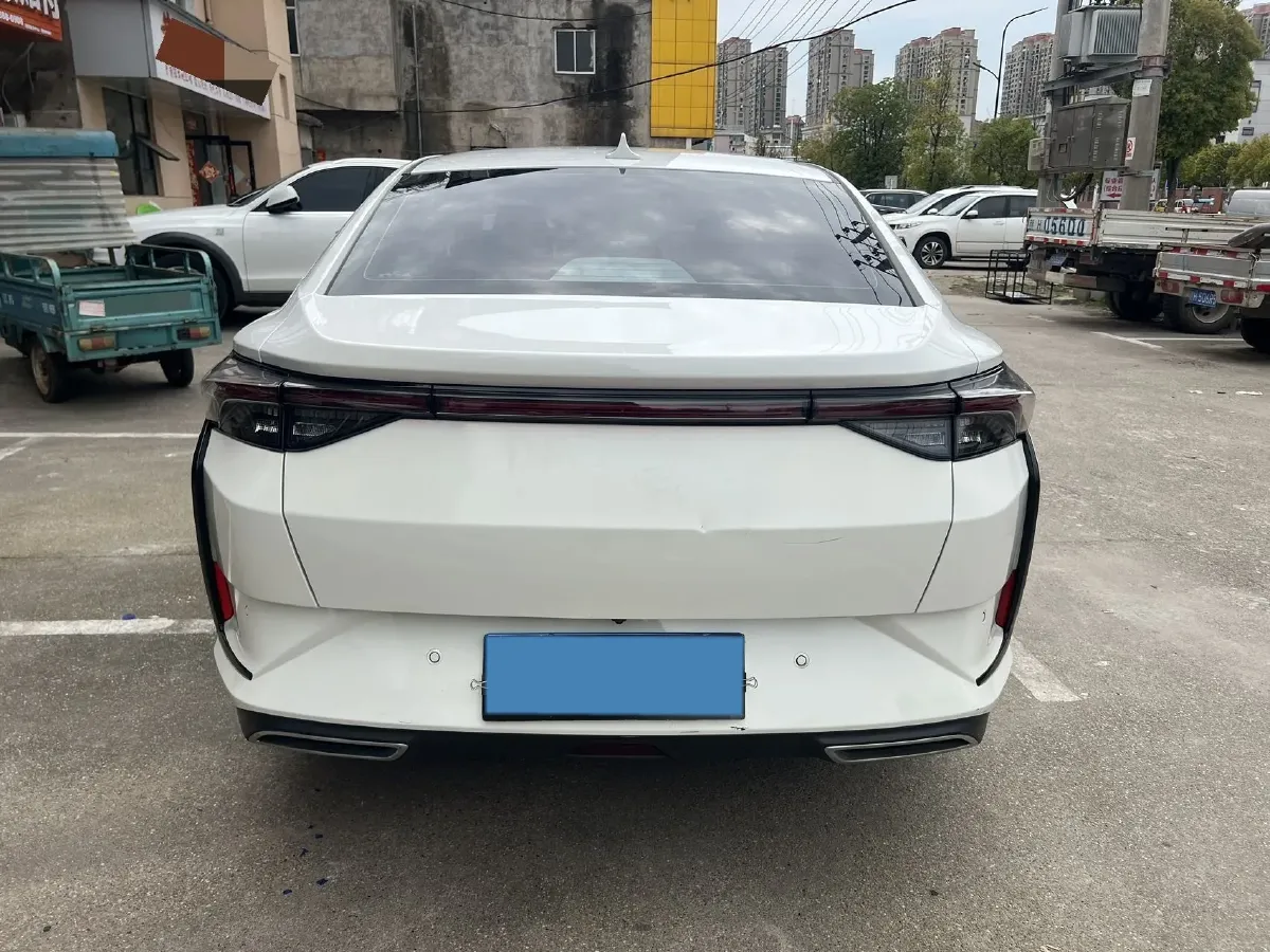 2021 DongFeng Aeolus YiXuan 1.5T 150HP L4 6DCT,autocango,china used car exporter,china ev exporter,chinese used car exporter,chinese used ev exporter