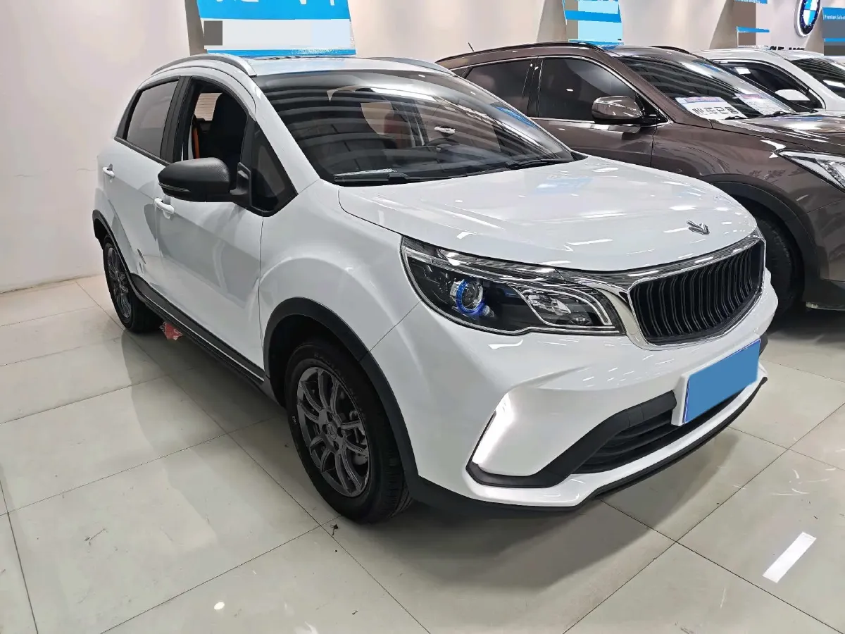 2022 Livan X3 PRO 1.5L 113HP L4 CVT,autocango,china used car exporter,china ev exporter,chinese used car exporter,chinese used ev exporter