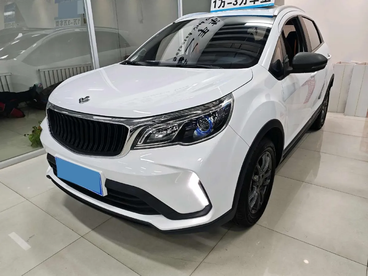 2022 Livan X3 PRO 1.5L 113HP L4 CVT,autocango,china used car exporter,china ev exporter,chinese used car exporter,chinese used ev exporter