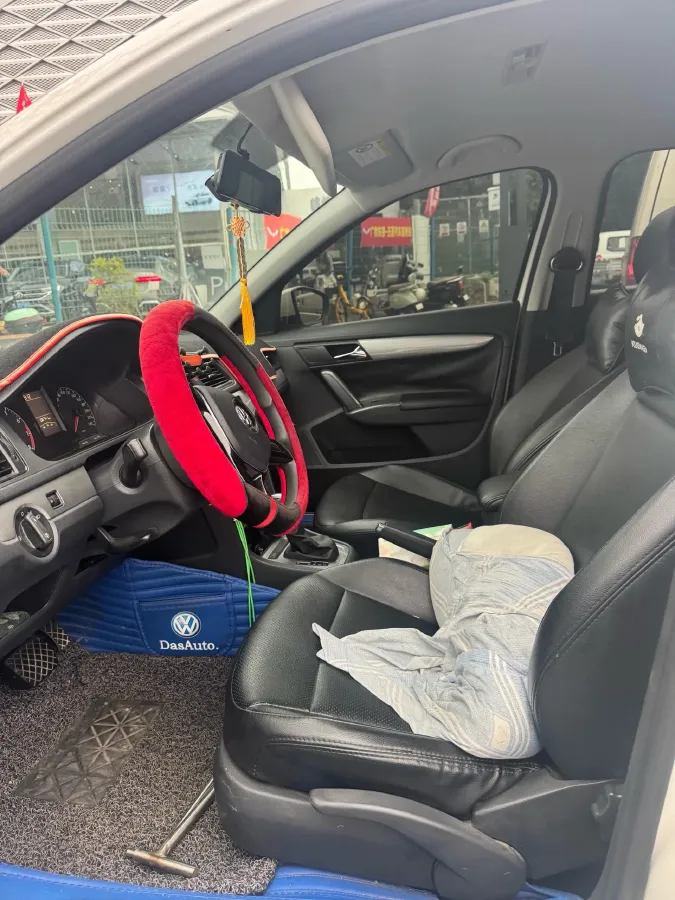 2017 Volkswagen Lavida 1.6L 110HP L4 6AT,autocango,china used car exporter,china ev exporter,chinese used car exporter,chinese used ev exporter