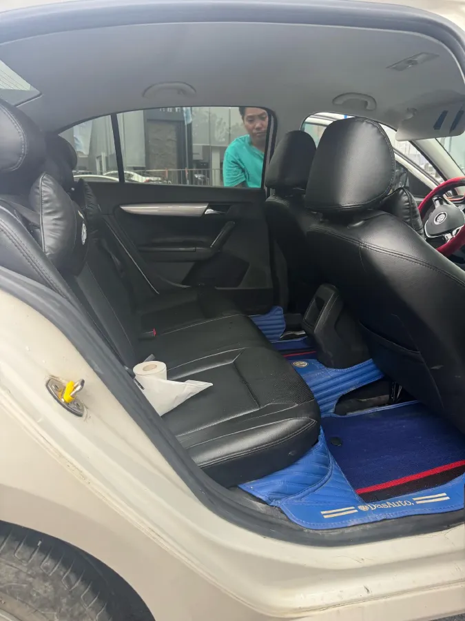 2017 Volkswagen Lavida 1.6L 110HP L4 6AT,autocango,china used car exporter,china ev exporter,chinese used car exporter,chinese used ev exporter