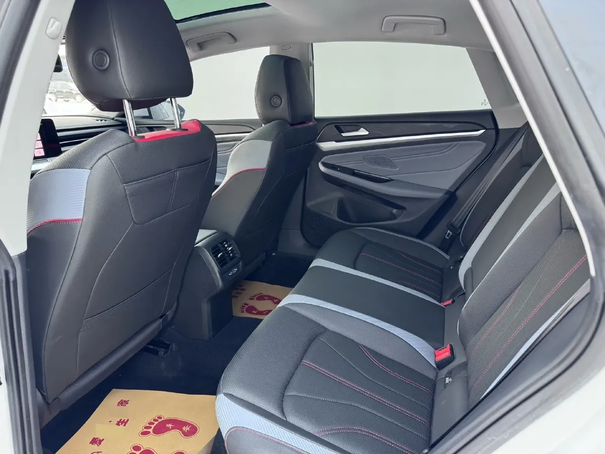 2023 Volkswagen Lamando 1.4T 150HP L4 7DCT,autocango,china used car exporter,china ev exporter,chinese used car exporter,chinese used ev exporter