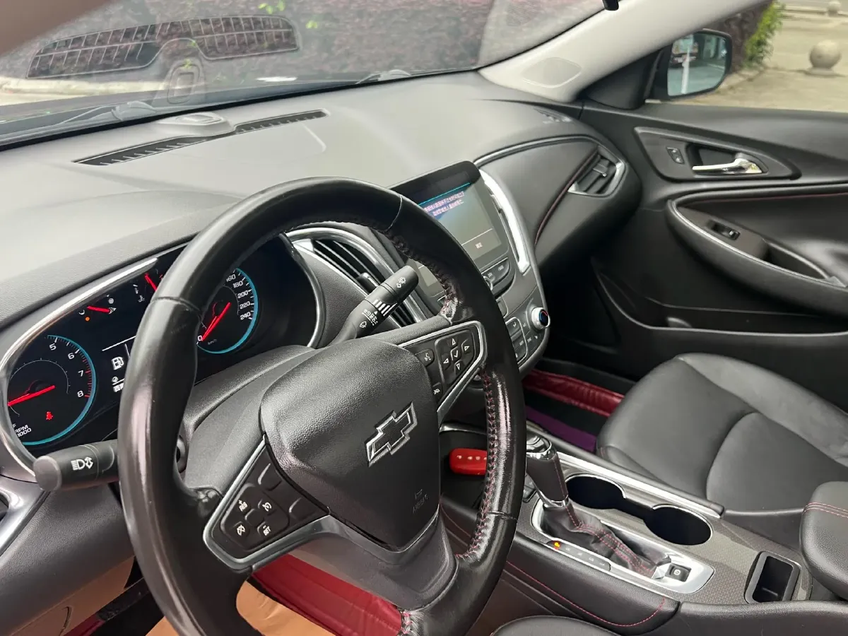 2019 Chevrolet Malibu XL 2.0T 241HP L4 9AT,autocango,china used car exporter,china ev exporter,chinese used car exporter,chinese used ev exporter