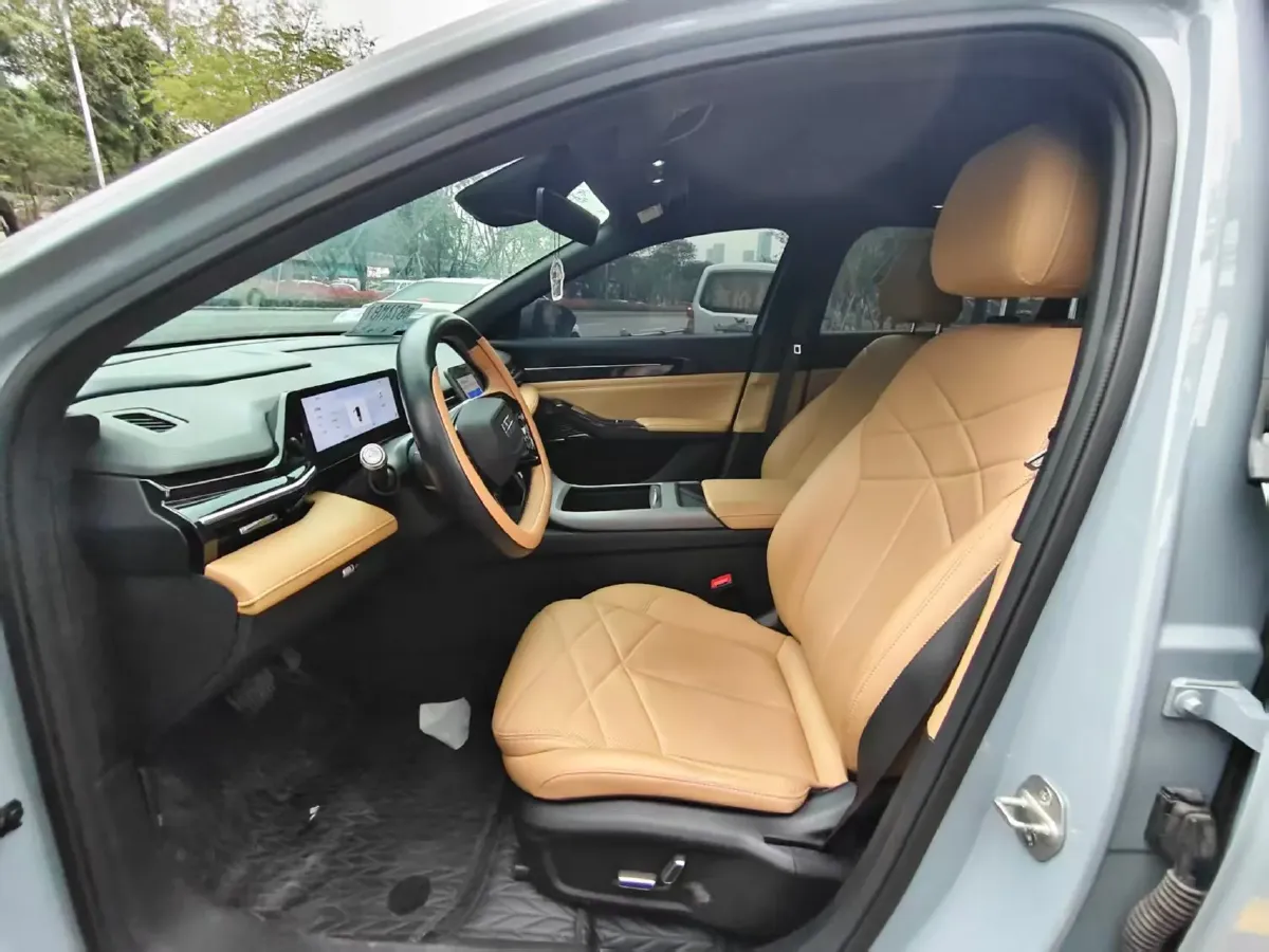 2023 Geely Galaxy L6 1.5T 163HP L4 3DHT PHEV,autocango,china used car exporter,china ev exporter,chinese used car exporter,chinese used ev exporter