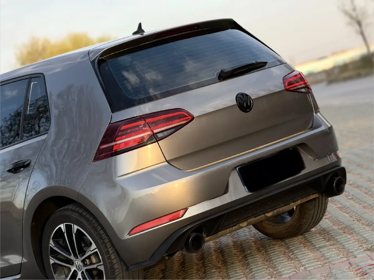 2019 BYD Song MAX 1.5T 160HP L4 6DCT PHEV 15.98KWH,autocango,china used car exporter,china ev exporter,chinese used car exporter,chinese used ev exporter