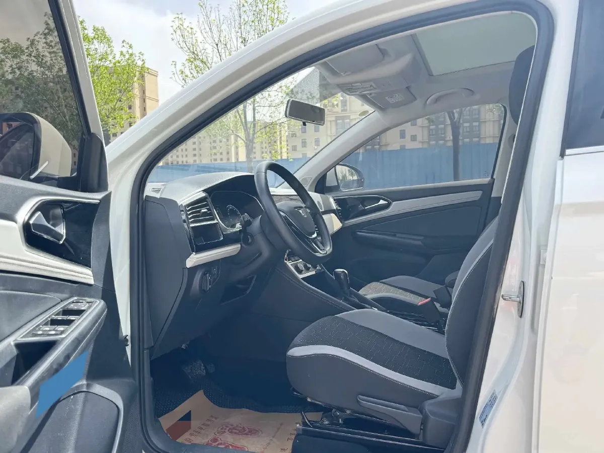 2023 Jetta VS7 1.4T 150HP L4 6AT,autocango,china used car exporter,china ev exporter,chinese used car exporter,chinese used ev exporter