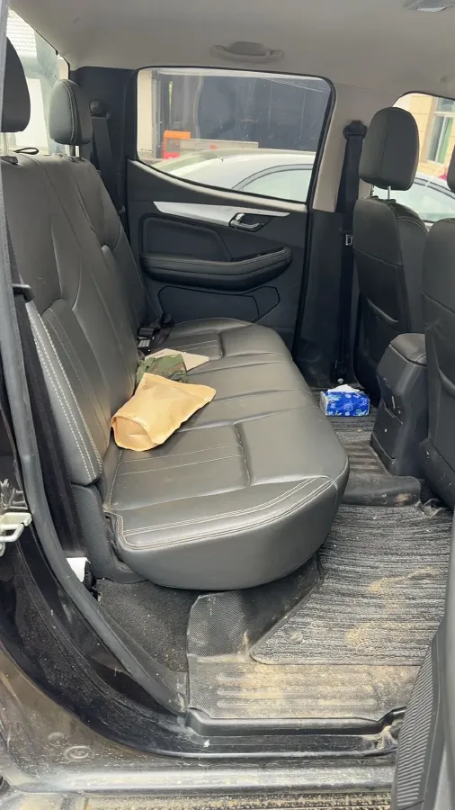 2022 Isuzu RE-MAX Jim 2.8T 120HP L4 5MT,autocango,china used car exporter,china ev exporter,chinese used car exporter,chinese used ev exporter