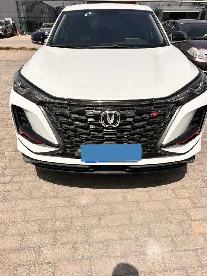 2022 ChangAn CS75 Plus 1.5T 178HP L4 6AT,autocango,china used car exporter,china ev exporter,chinese used car exporter,chinese used ev exporter