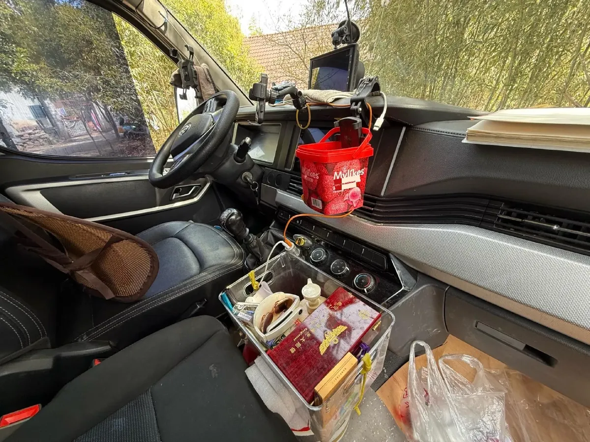 2023 DongFeng DFAC YuFeng 2.3T 143HP L4 6MT,autocango,china used car exporter,china ev exporter,chinese used car exporter,chinese used ev exporter