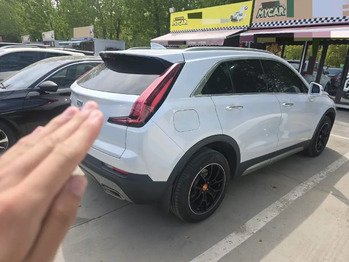 2021 Cadillac XT4 2.0T 237HP L4 9AT,autocango,china used car exporter,china ev exporter,chinese used car exporter,chinese used ev exporter