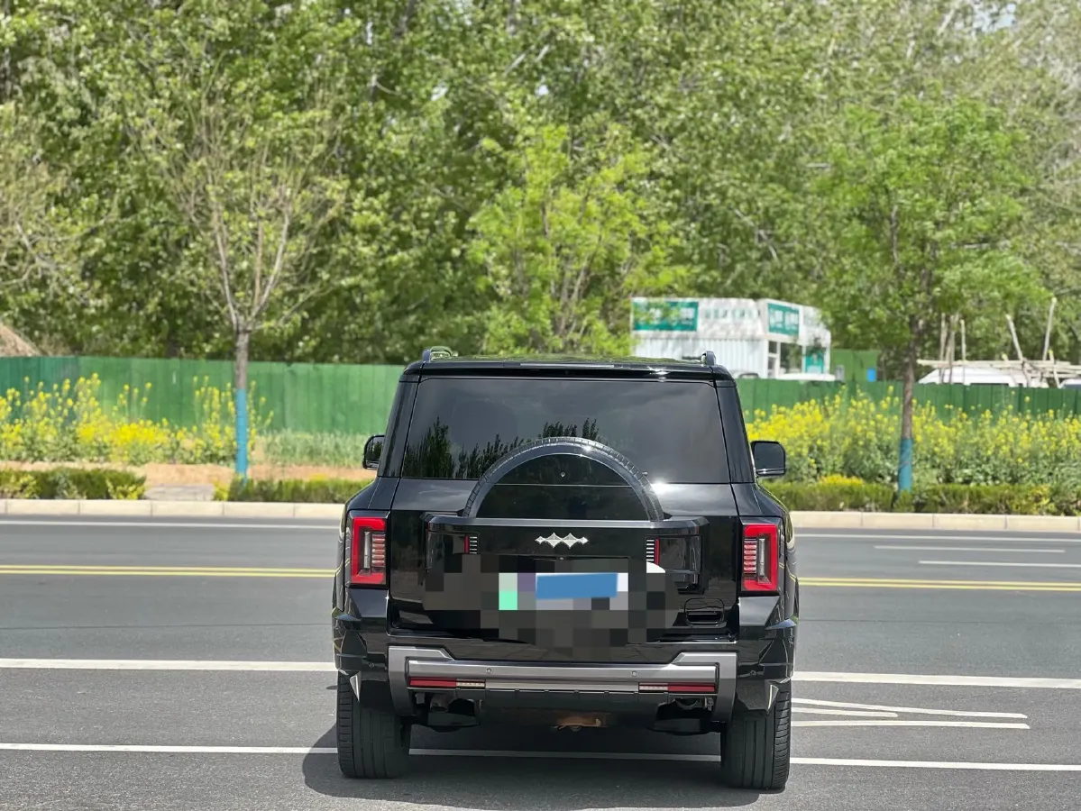 2025 FangChengBao Bao 8 2.0T 245HP L4 E-CVT PHEV 36.8KWH,autocango,china used car exporter,china ev exporter,chinese used car exporter,chinese used ev exporter