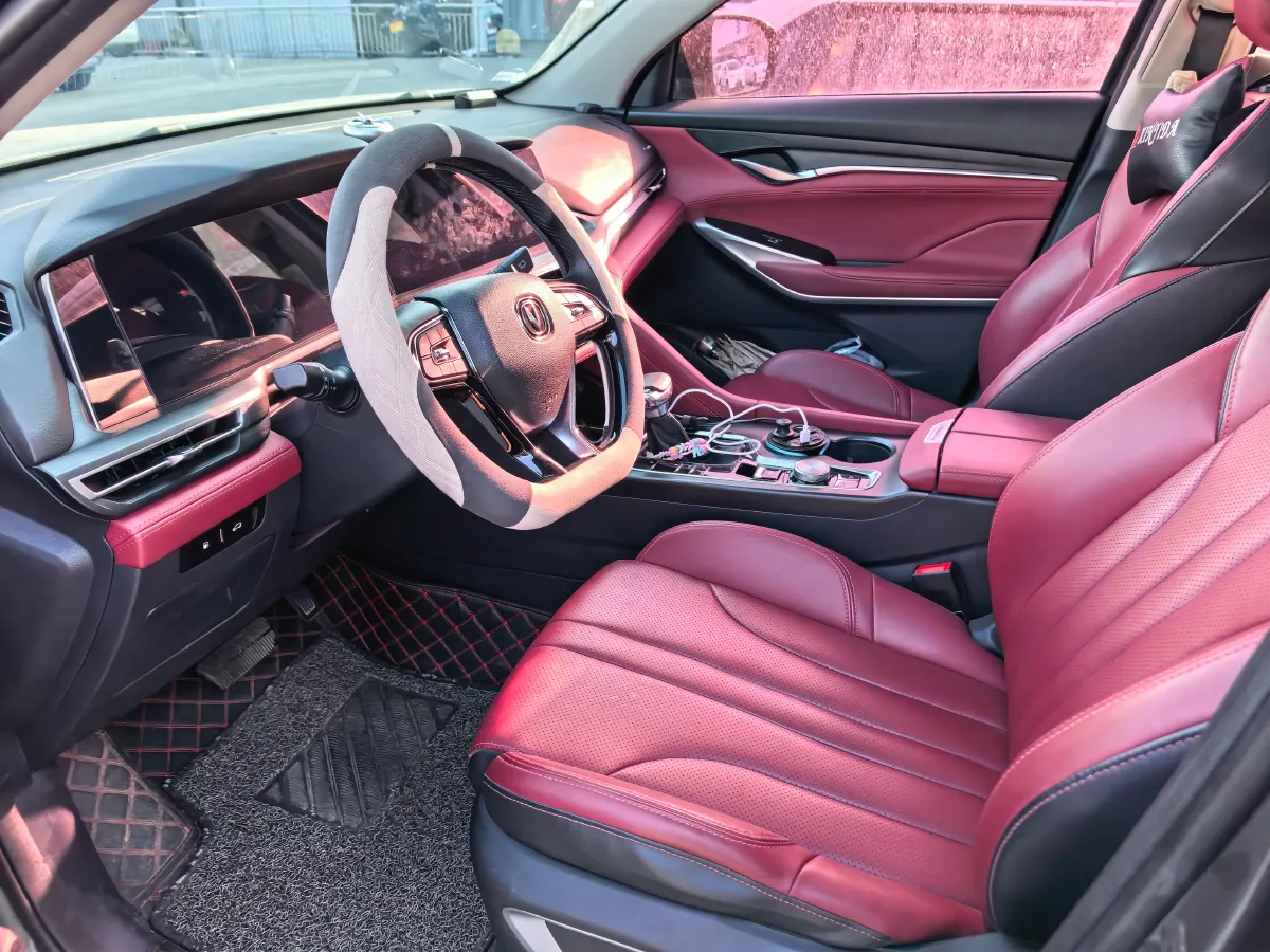 2020 ChangAn CS75 Plus 1.5T 178HP L4 6AT,autocango,china used car exporter,china ev exporter,chinese used car exporter,chinese used ev exporter