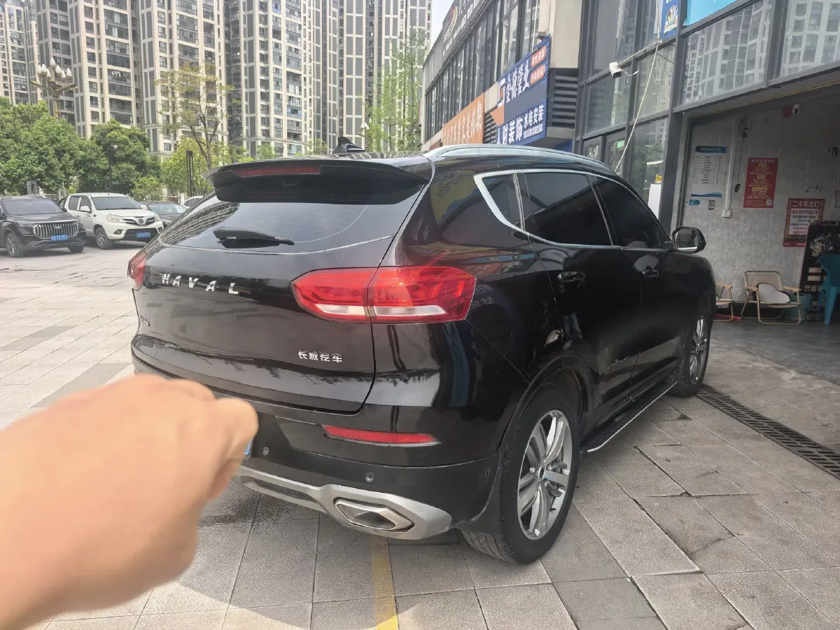 2018 Haval H6 1.5T 169HP L4 7DCT,autocango,china used car exporter,china ev exporter,chinese used car exporter,chinese used ev exporter