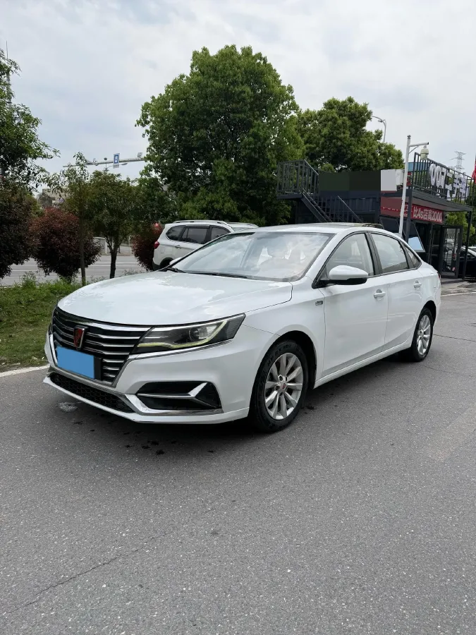 2017 Roewe i6 1.0T 125HP L3 2AT PHEV,autocango,china used car exporter,china ev exporter,chinese used car exporter,chinese used ev exporter