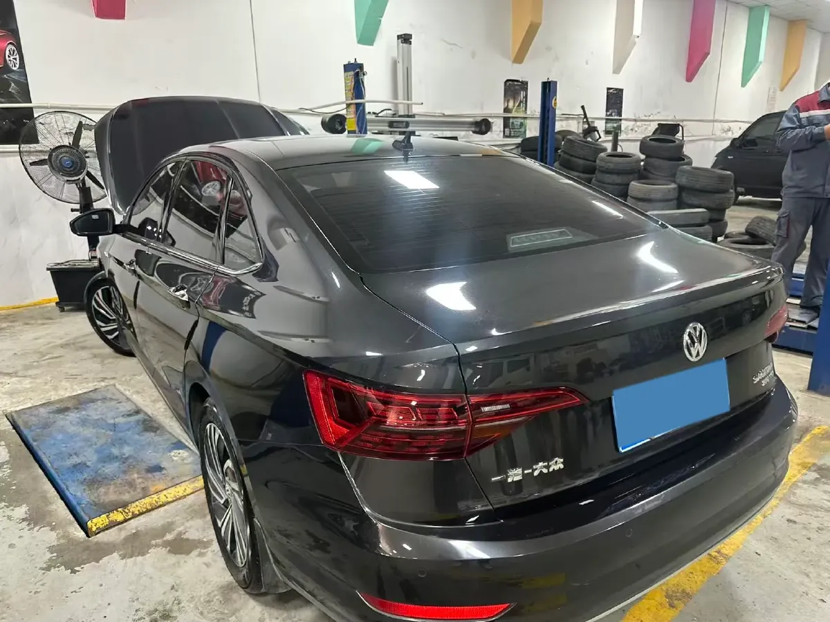 2021 Volkswagen Sagitar 1.4T 150HP L4 7DCT,autocango,china used car exporter,china ev exporter,chinese used car exporter,chinese used ev exporter
