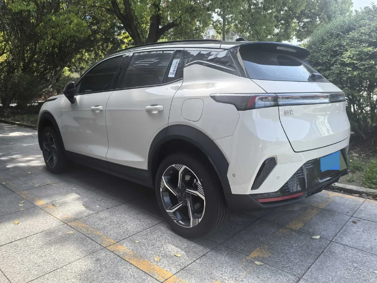 2026 LYNK&CO 06 1.5T 181HP L4 7DCT,autocango,china used car exporter,china ev exporter,chinese used car exporter,chinese used ev exporter