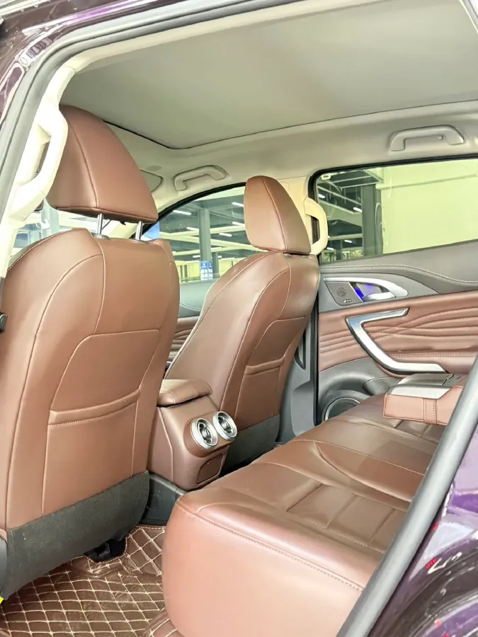 2020 WEY VV7 2.0T 227HP L4 7DCT,autocango,china used car exporter,china ev exporter,chinese used car exporter,chinese used ev exporter