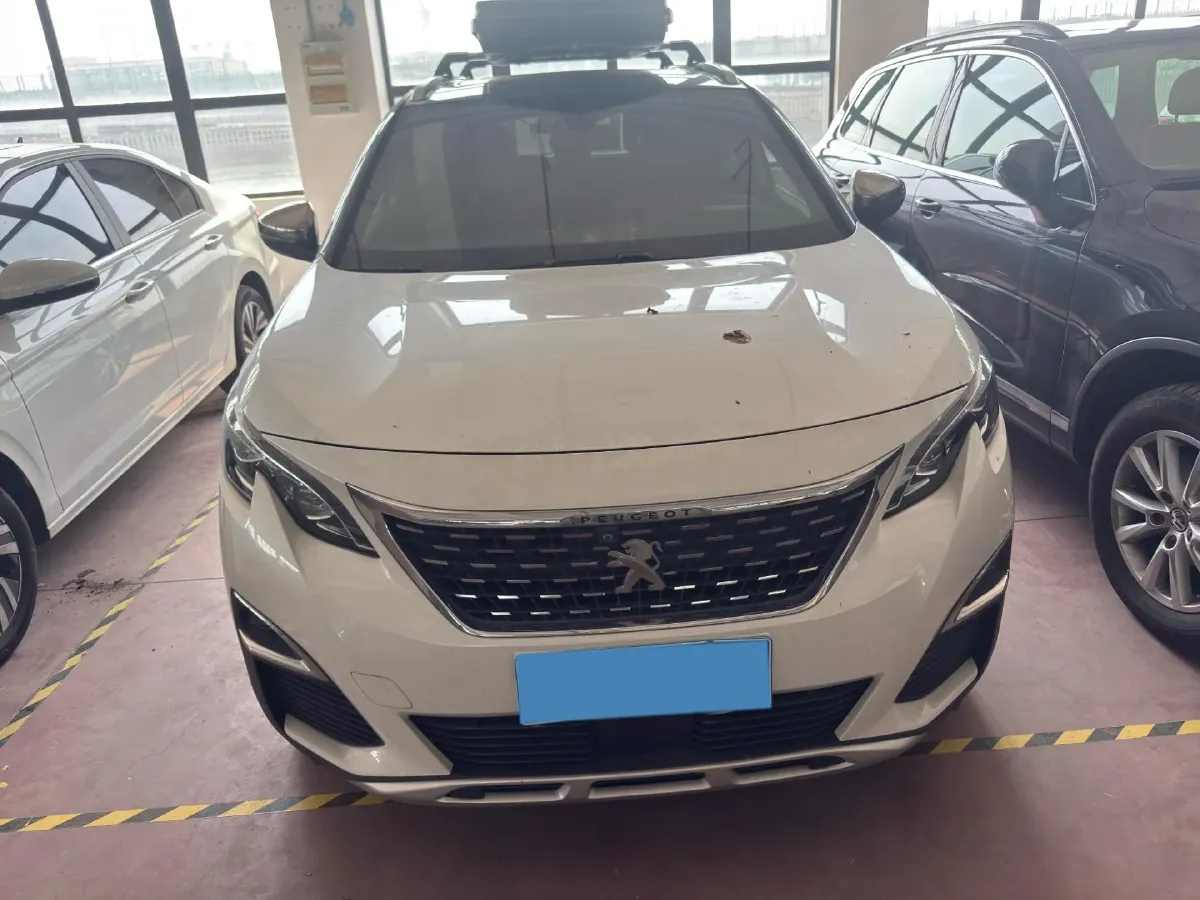 2019 Peugeot 5008 1.8T 211HP L4 8AT,autocango,china used car exporter,china ev exporter,chinese used car exporter,chinese used ev exporter
