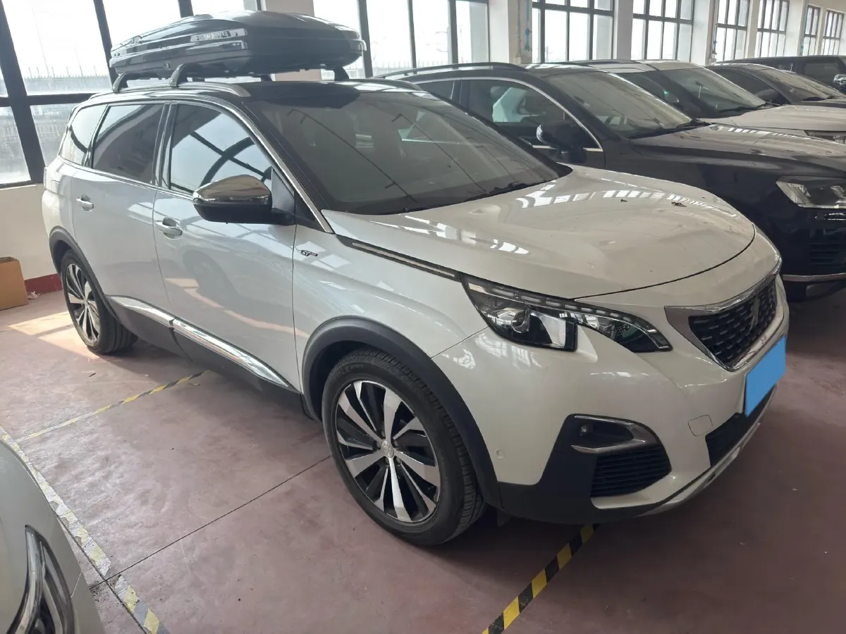 2019 Peugeot 5008 1.8T 211HP L4 8AT,autocango,china used car exporter,china ev exporter,chinese used car exporter,chinese used ev exporter
