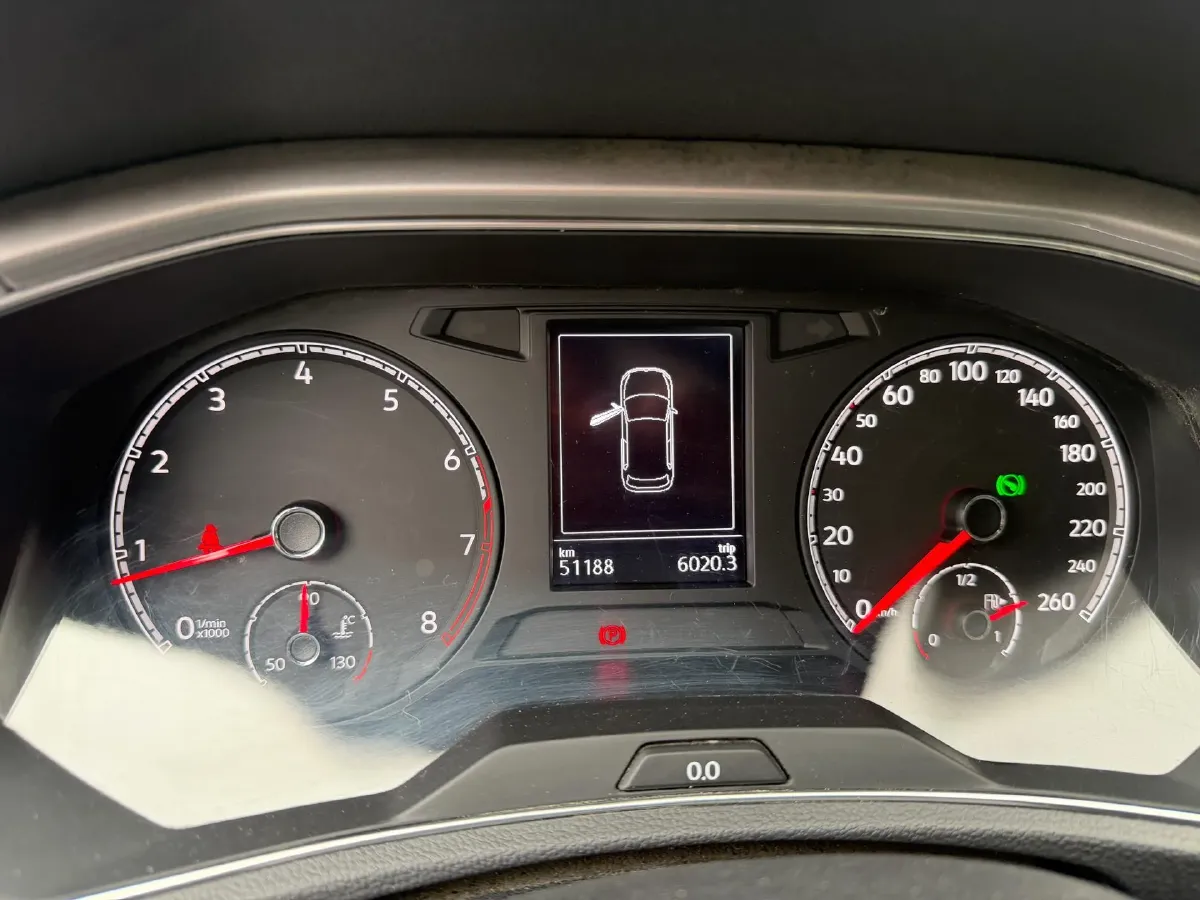 2022 Volkswagen T-Roc 1.4T 150HP L4 7DCT,autocango,china used car exporter,china ev exporter,chinese used car exporter,chinese used ev exporter