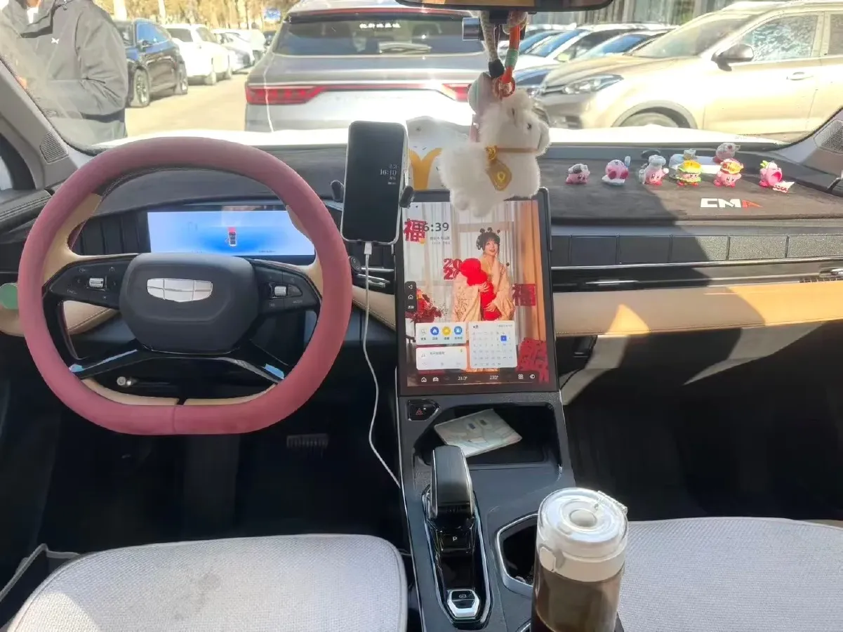 2023 Geely StarRay 1.5T 181HP L4 7DCT,autocango,china used car exporter,china ev exporter,chinese used car exporter,chinese used ev exporter