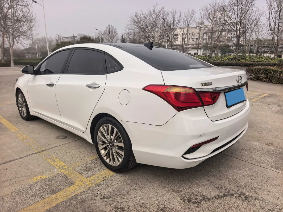 2017 Hyundai Mistra 1.8L 143HP L4 6AT,autocango,china used car exporter,china ev exporter,chinese used car exporter,chinese used ev exporter