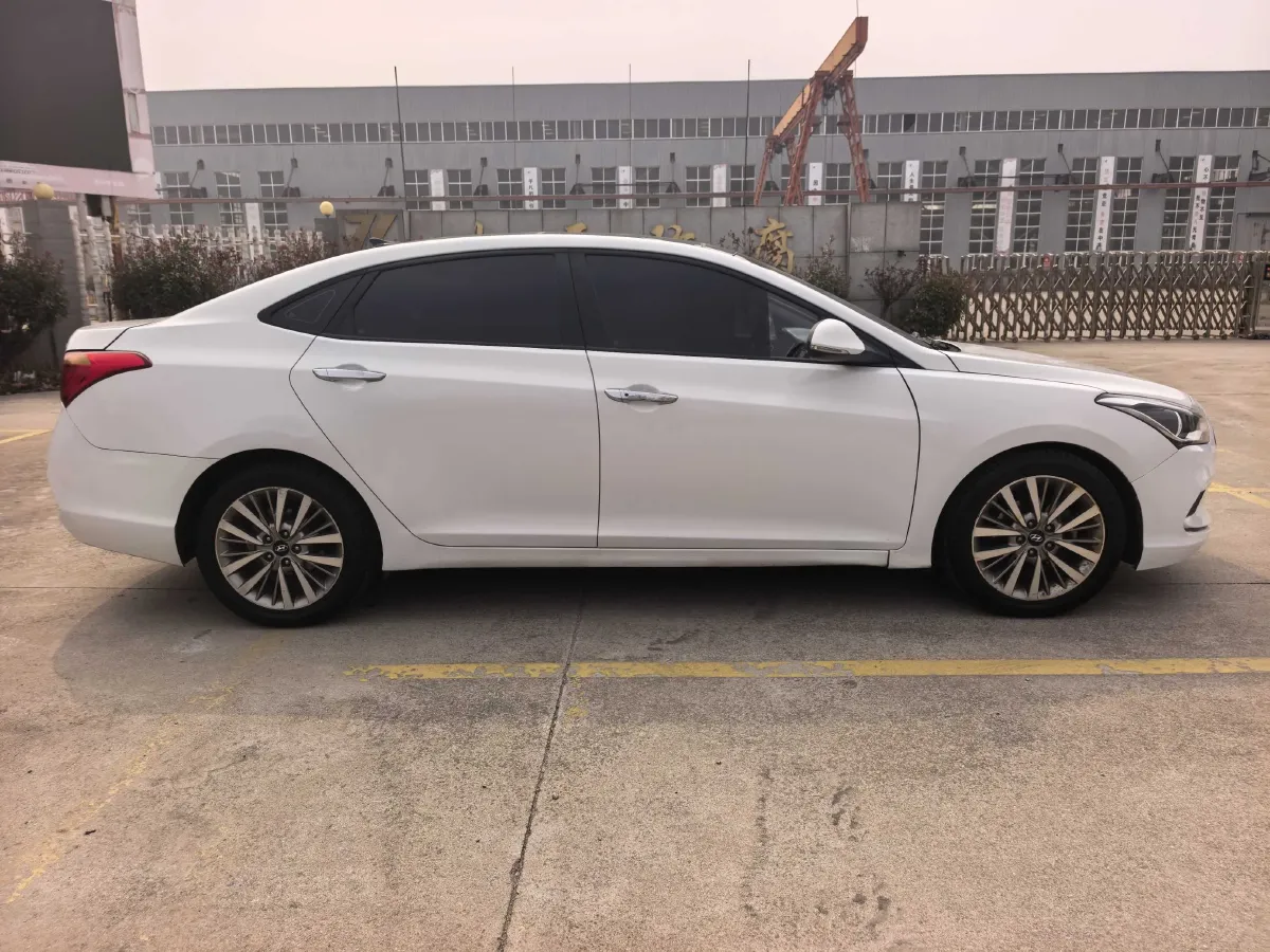 2017 Hyundai Mistra 1.8L 143HP L4 6AT,autocango,china used car exporter,china ev exporter,chinese used car exporter,chinese used ev exporter