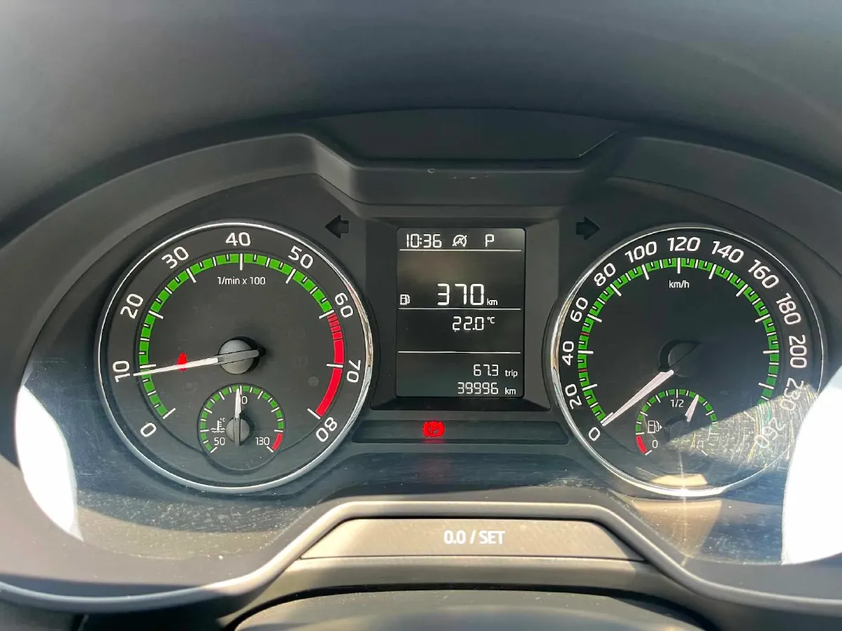 2019 Skoda Octavia 1.5L 116HP L4 6AT,autocango,china used car exporter,china ev exporter,chinese used car exporter,chinese used ev exporter