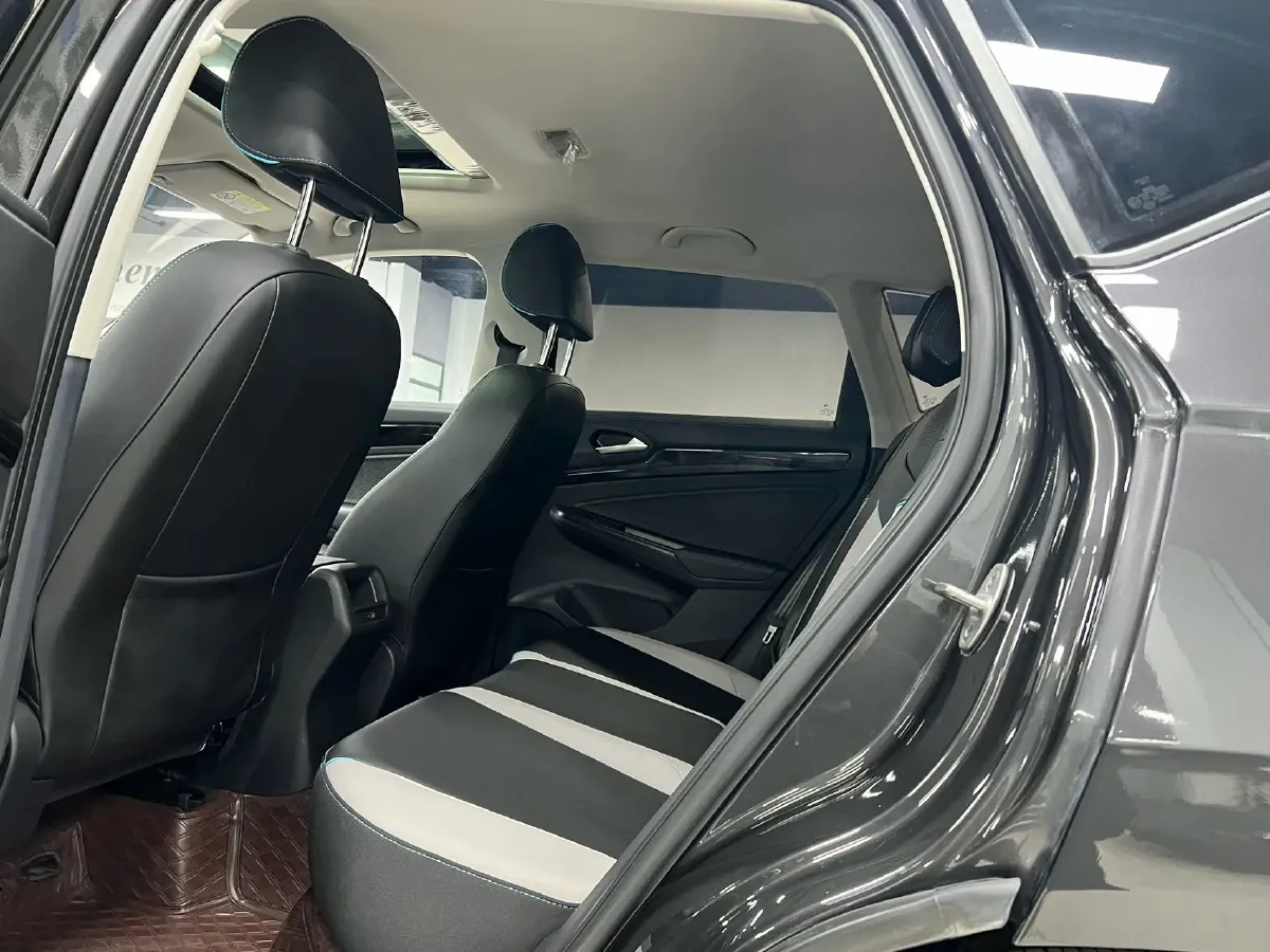 2022 Jetta VS5 1.4T 150HP L4 6AT,autocango,china used car exporter,china ev exporter,chinese used car exporter,chinese used ev exporter