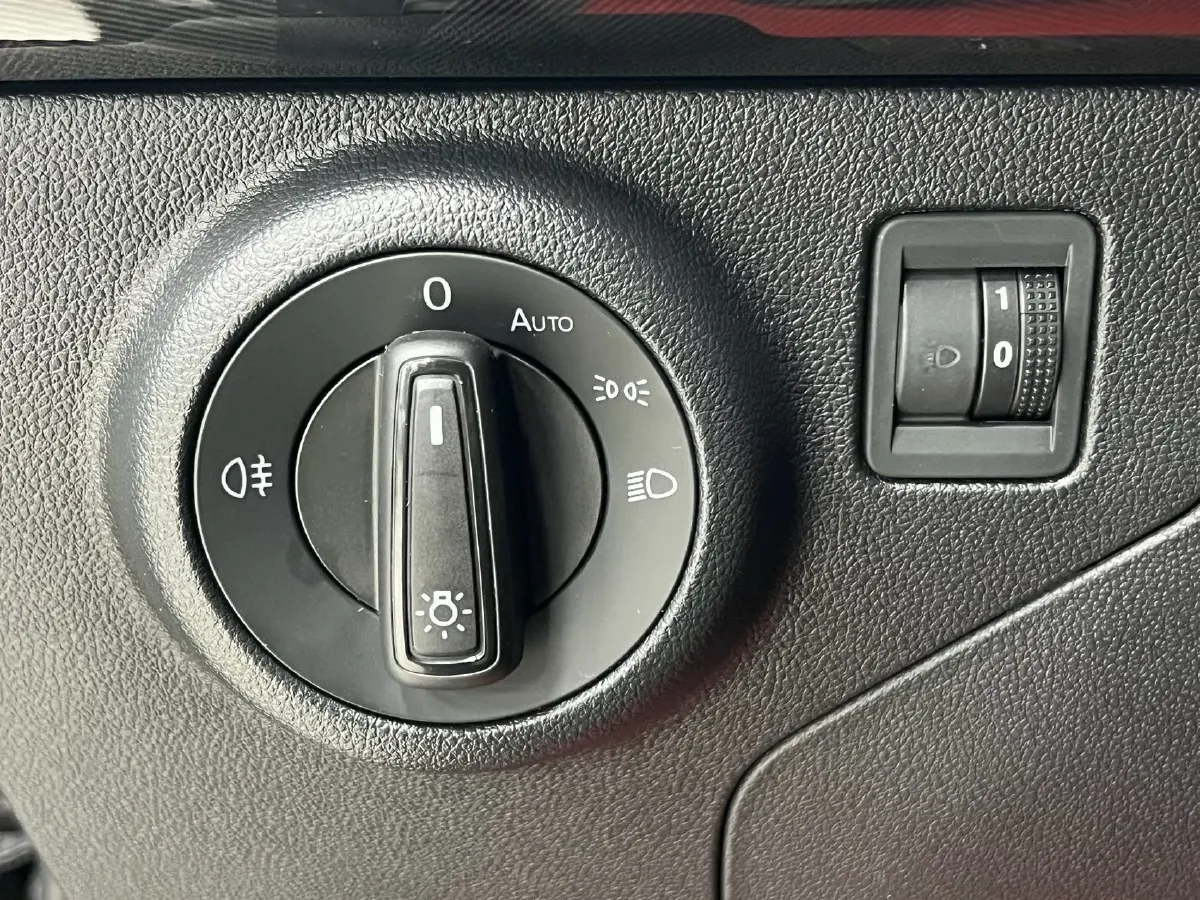 2022 Jetta VS5 1.4T 150HP L4 6AT,autocango,china used car exporter,china ev exporter,chinese used car exporter,chinese used ev exporter