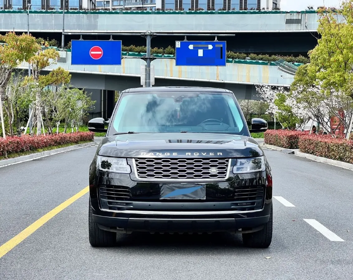 2021 Land Rover Range Rover 3.0T 400HP L6 8AT,autocango,china used car exporter,china ev exporter,chinese used car exporter,chinese used ev exporter