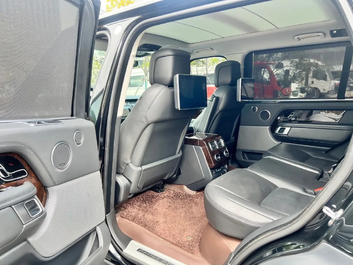 2021 Land Rover Range Rover 3.0T 400HP L6 8AT,autocango,china used car exporter,china ev exporter,chinese used car exporter,chinese used ev exporter