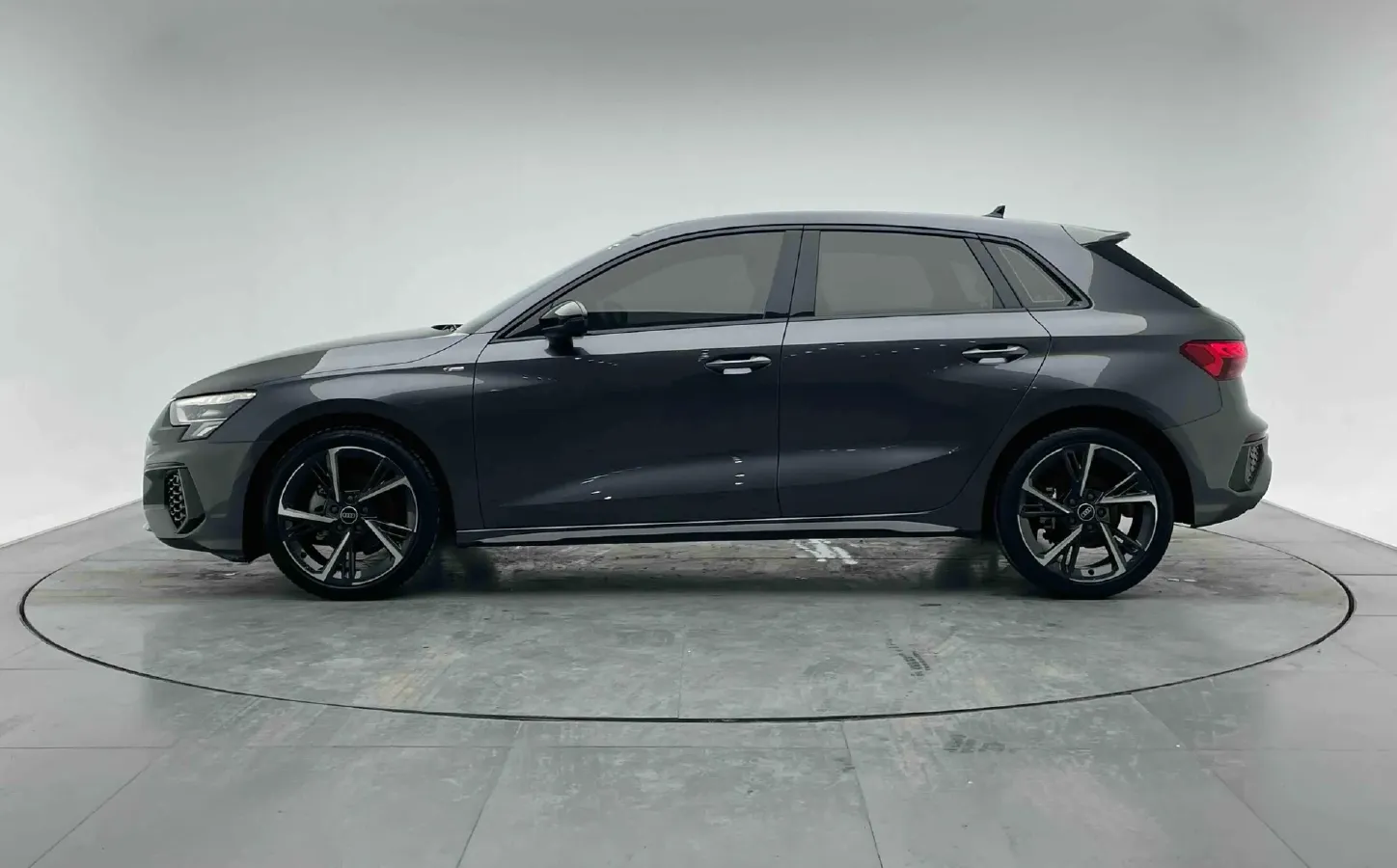 2021 Audi A3 1.4T 150HP L4 7DCT,autocango,china used car exporter,china ev exporter,chinese used car exporter,chinese used ev exporter