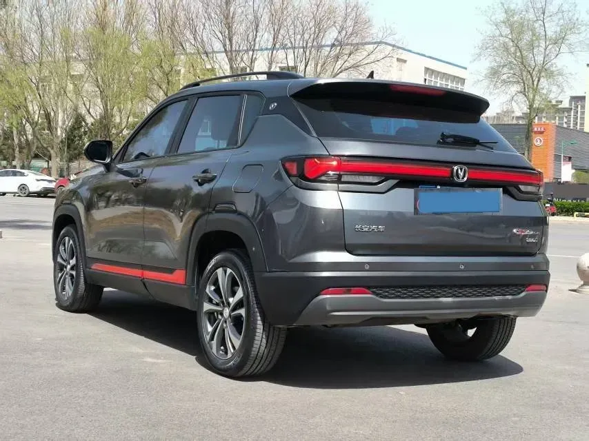 2023 ChangAn CS35 Plus 1.4T 160HP L4 7DCT,autocango,china used car exporter,china ev exporter,chinese used car exporter,chinese used ev exporter